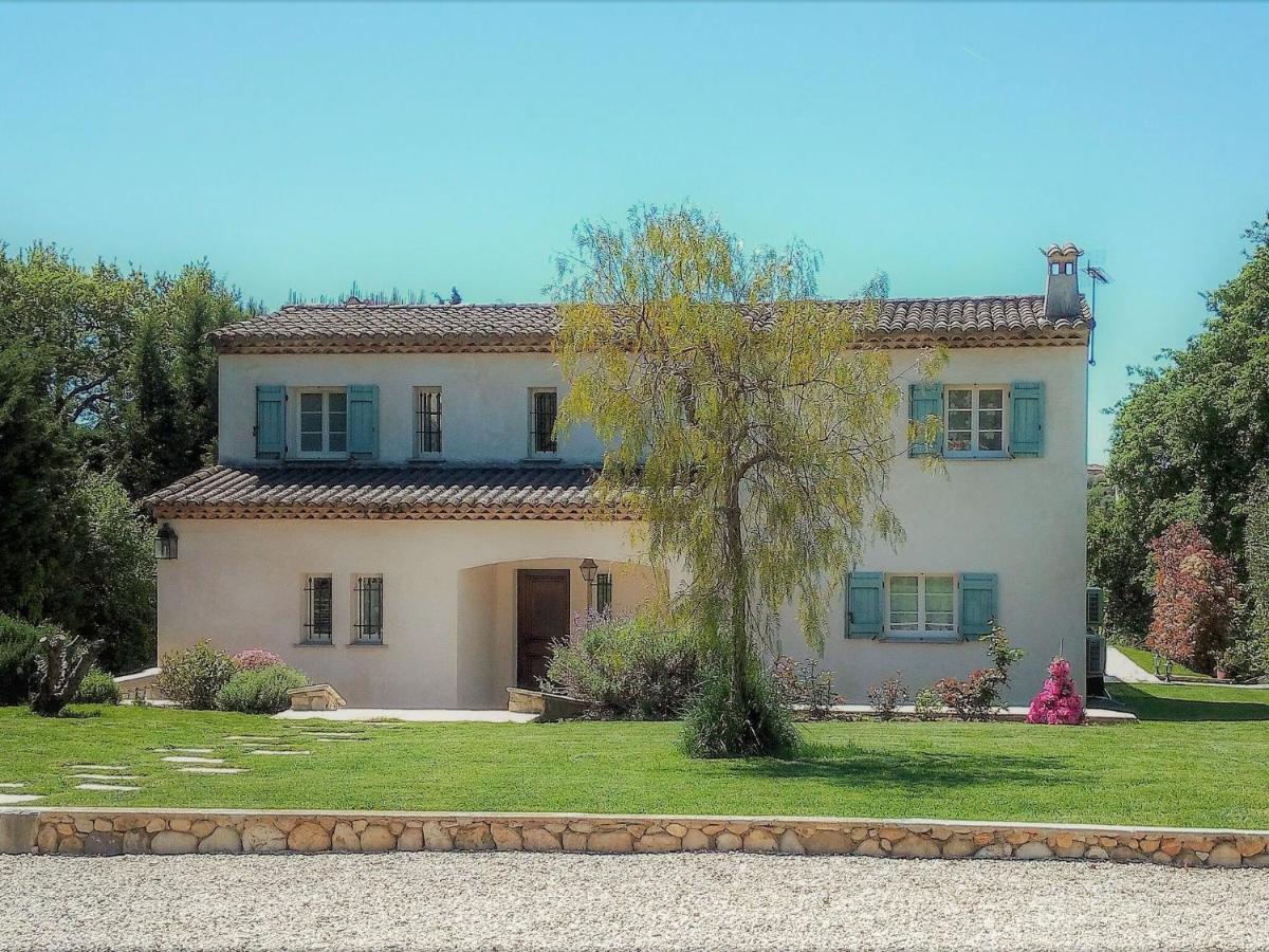 Peaceful Villa In Saint Paul De Vence With Pool Luaran gambar