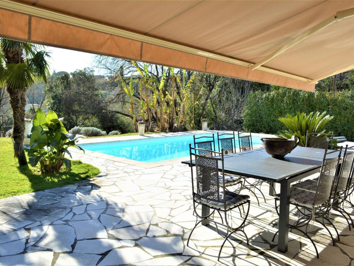 Peaceful Villa In Saint Paul De Vence With Pool Luaran gambar